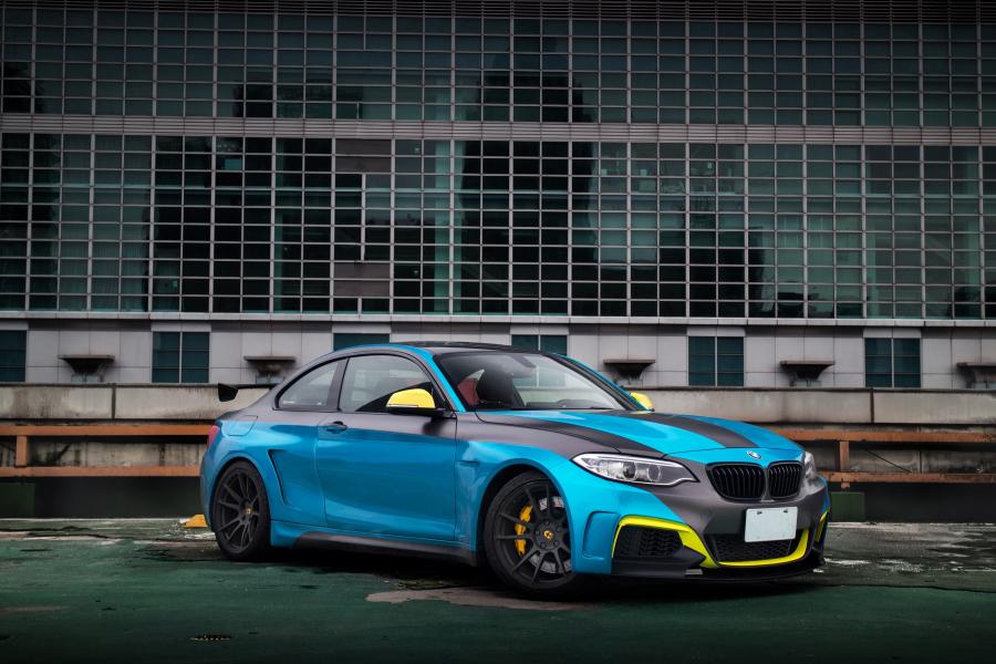  BMW MH2 400 WB by Manhart Racing (F22) 2014 года  (фото 1 из 3)